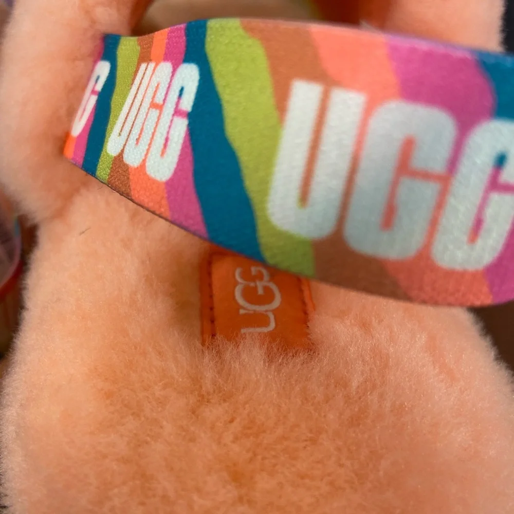 🔖 UGG RARE! FLUFF YEAH PEACH BLISS MULTI (BIG KID)